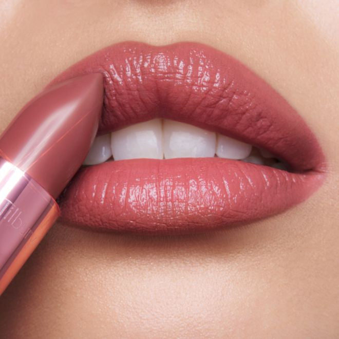 Charlotte Tilbury 90’s Pink Lipstick – 1.1g Miniature